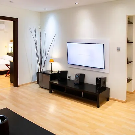 Location, 6 Ermou Street, Syntagma Square Apartment