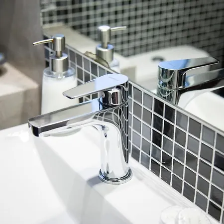 Location, 6 Ermou Street, Syntagma Square Appartamento