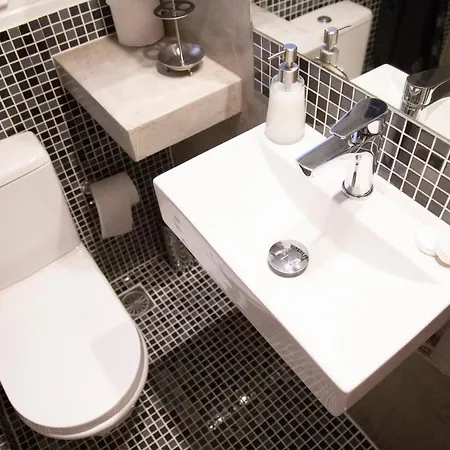 Location, 6 Ermou Street, Syntagma Square Apartment Athens