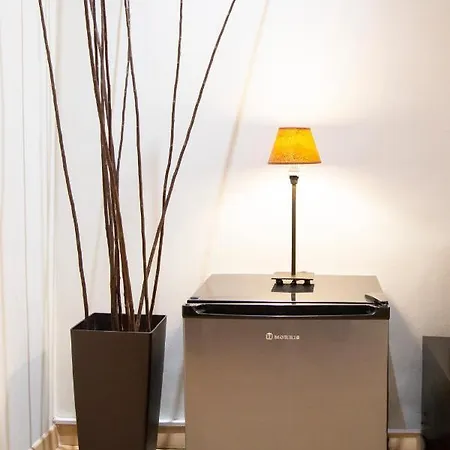 Appartamento Location, 6 Ermou Street, Syntagma Square Atene